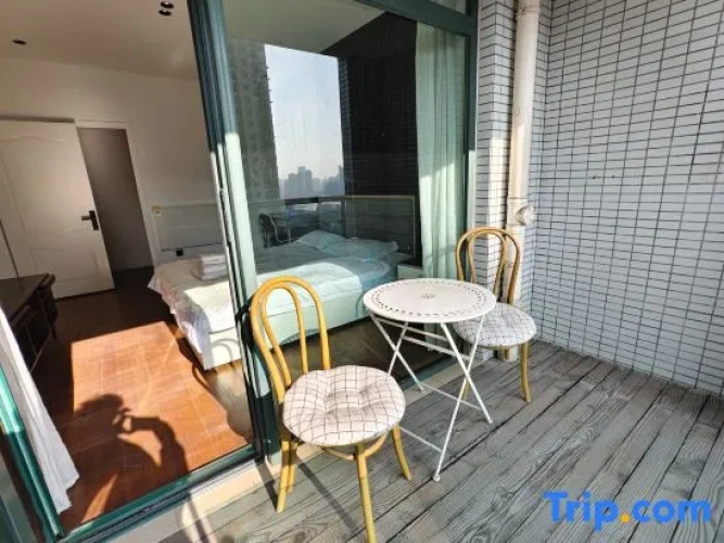 2 Bedrooms Suite
