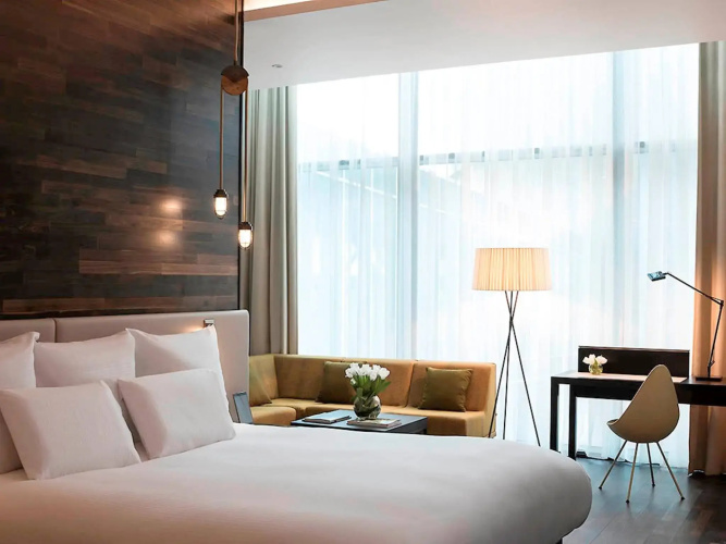 Pullman Liverpool