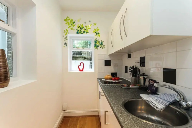 59 Longridge Road
