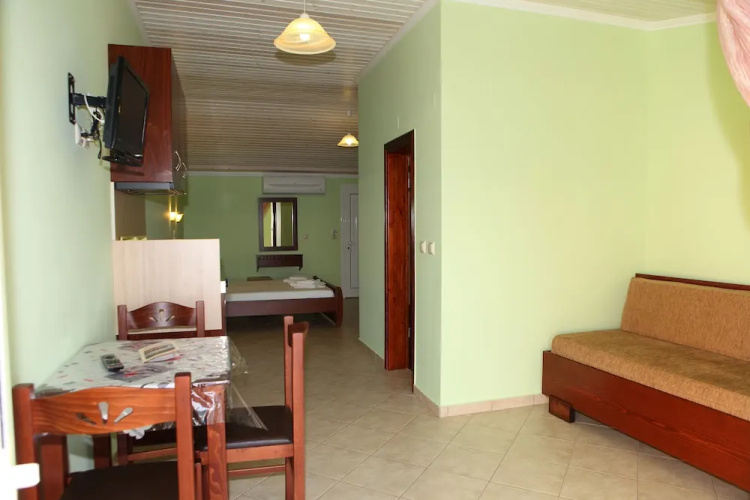 Korali House