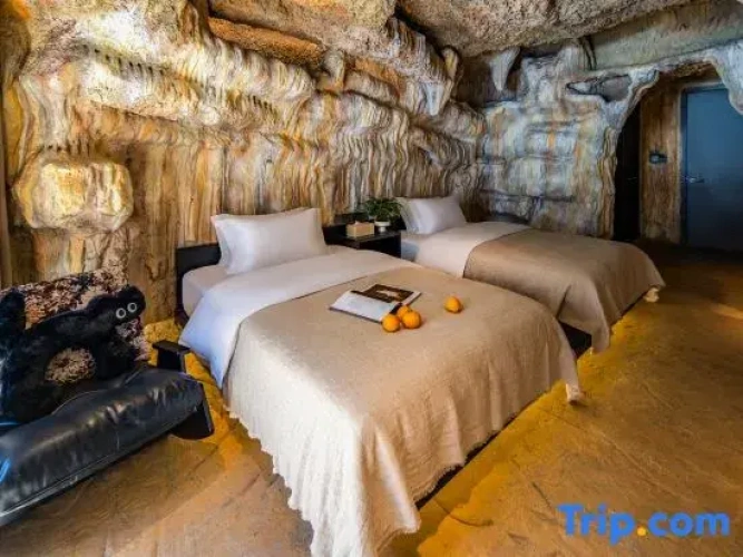 Comfort Double room with balcony and with mountain view