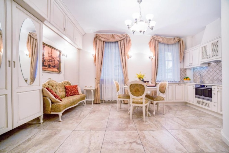 1 Bedroom Apartment