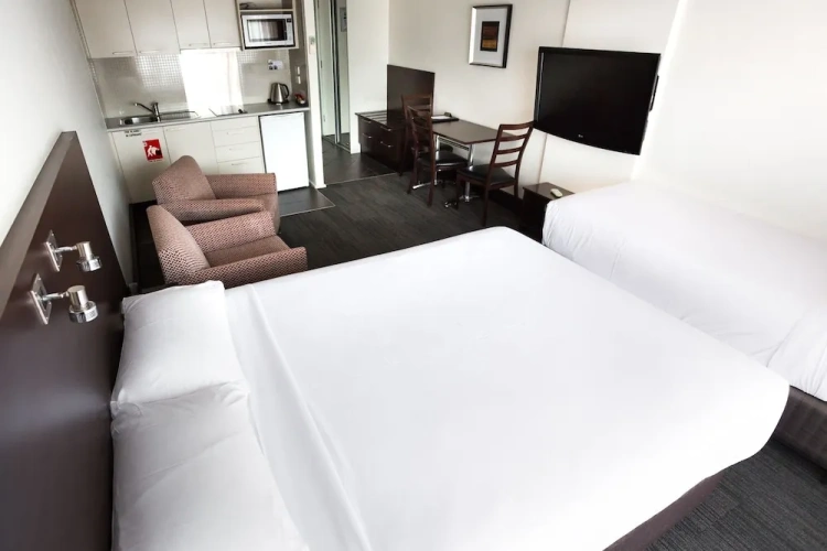 Deluxe Twin Studio with balcony