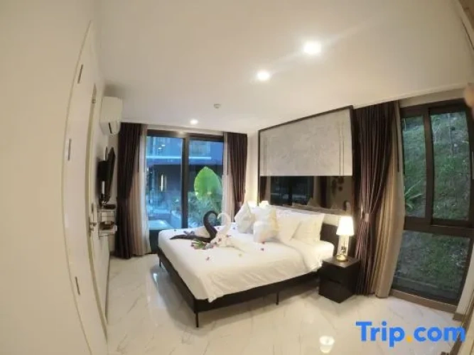 1 Bedroom Apartment with balcony