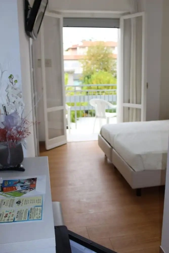 Classic Quadruple room with balcony