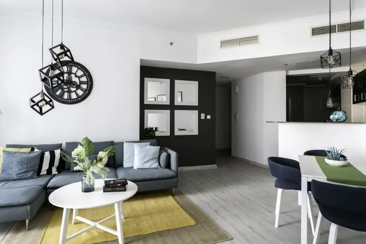 Torch Tower by One Perfect Stay