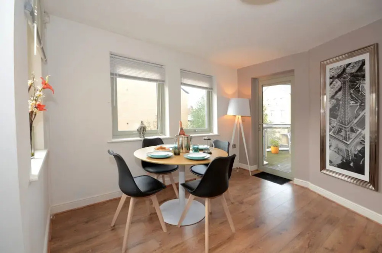 Dixons Yard City Centre Apartment
