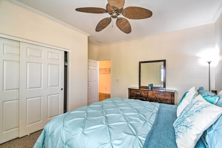 Pool, Game Room + Views: Laveen Village Getaway!
