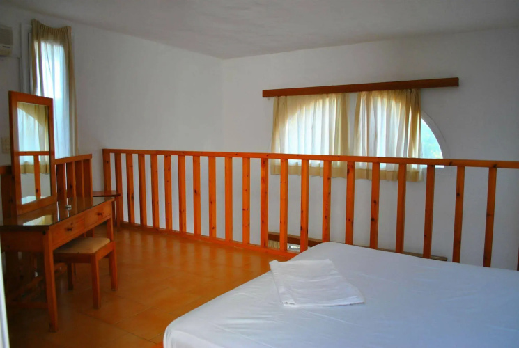 Ariadni Apartments