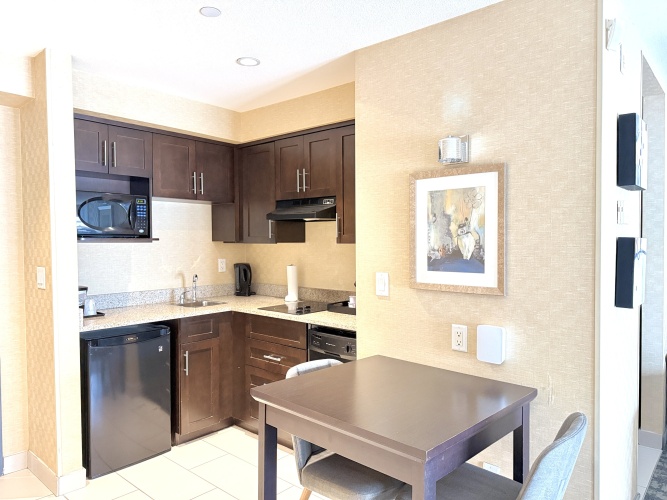 Holiday Inn Express & Suites Riverport Richmond photo 32