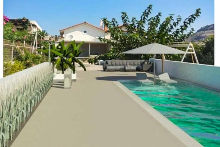 4 Bedrooms Villa