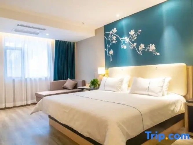 Standard Quadruple Suite