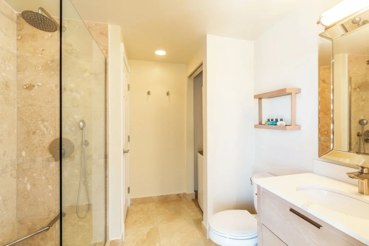 2 Bedrooms Suite with garden view