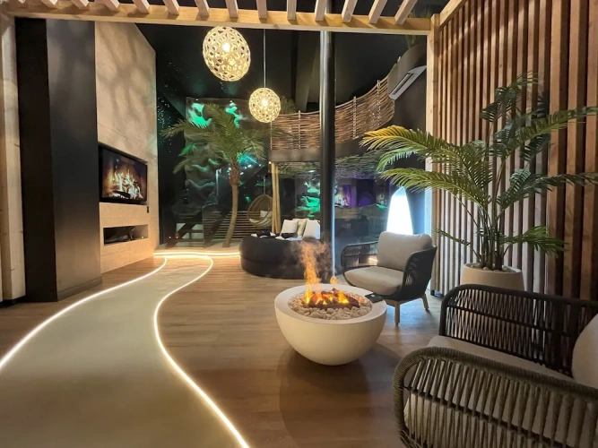 Luxury Suite