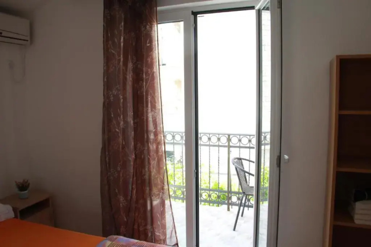 Mitko Apartments