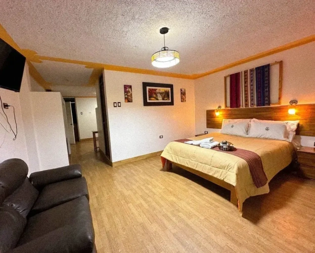 1 Bedroom Standard Quadruple Family room