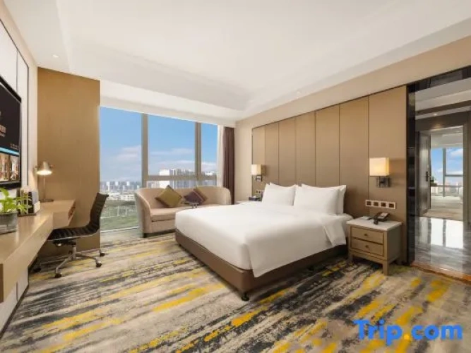 2 Bedrooms Deluxe Family Suite