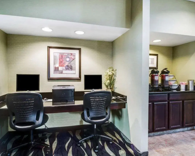Comfort Inn