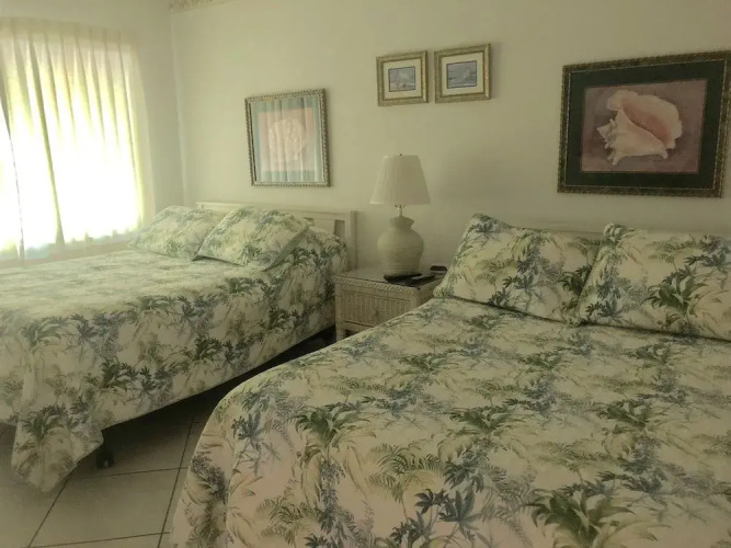 Coconuts Beach Resort