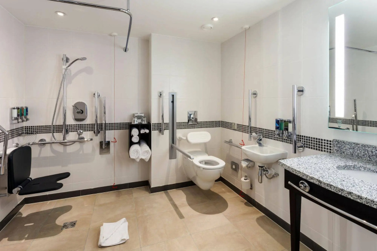 Hampton by Hilton London Gatwick Airport photo 10