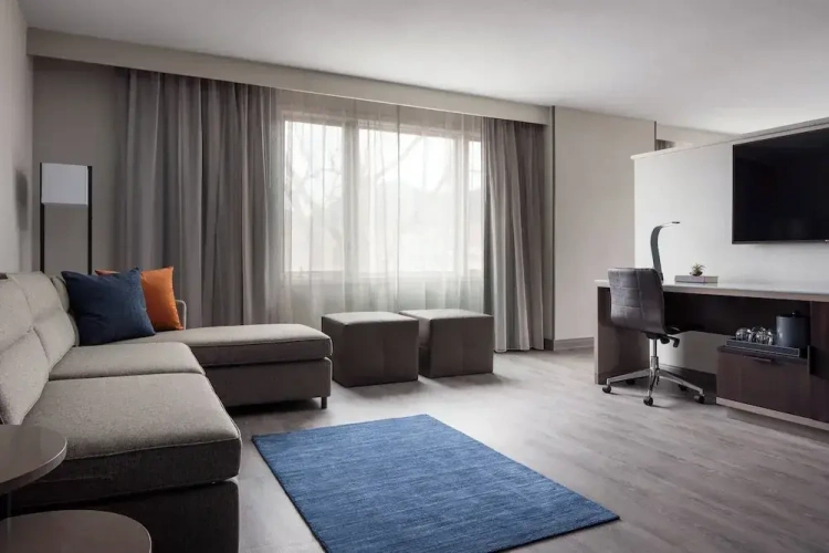 1 Bedroom Executive Suite