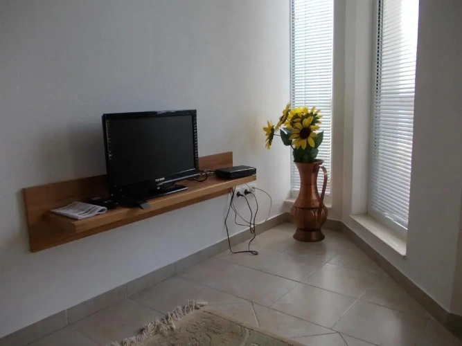 1 Bedroom Apartment with balcony and with sea view