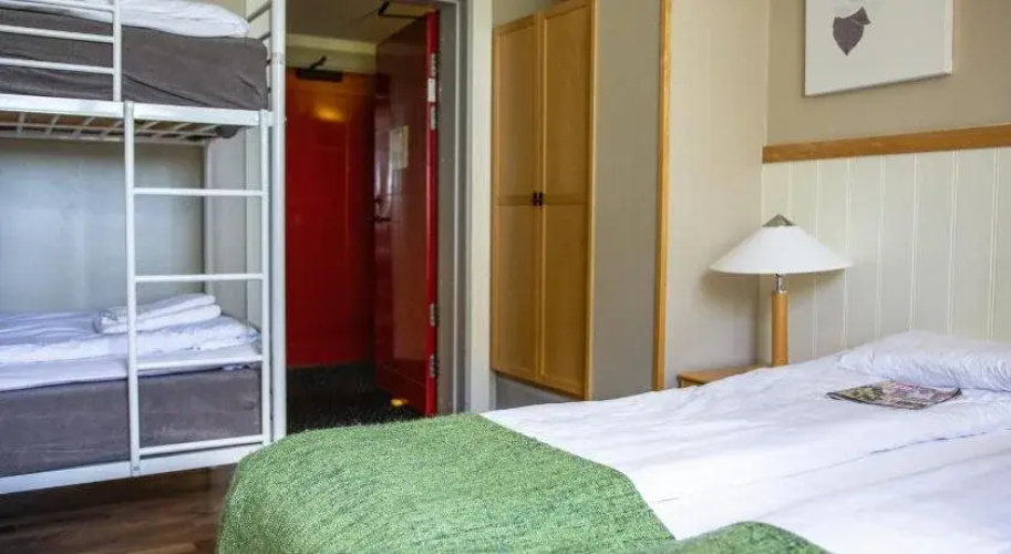 Hotell Hehrne Restad Gard