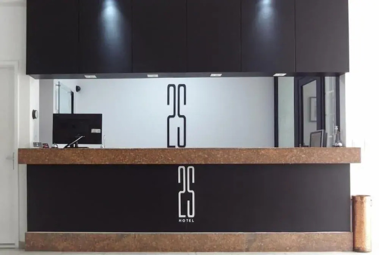 OYO 2S Hotel