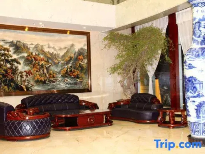 Yulian hotel