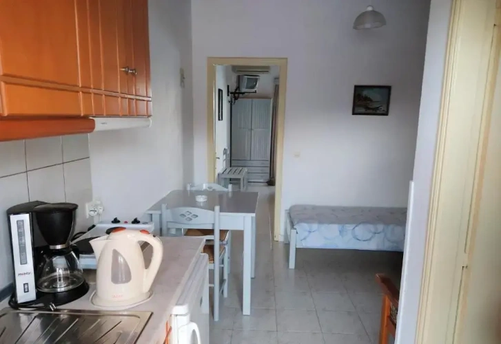 1 Bedroom Apartment with sea view