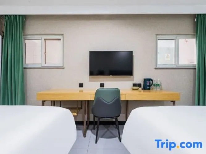 Economy Twin room