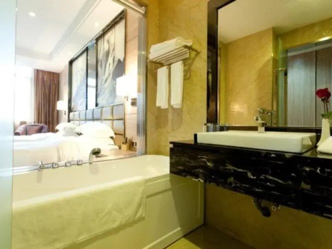 Century Land Hotel
