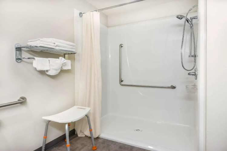 Super 8 by Wyndham Innisfail