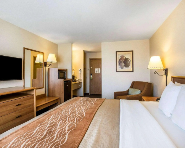 Quality Inn Lone Pine near Mount Whitney