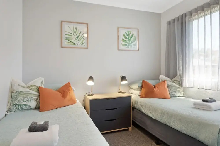 The Palms Apartments
