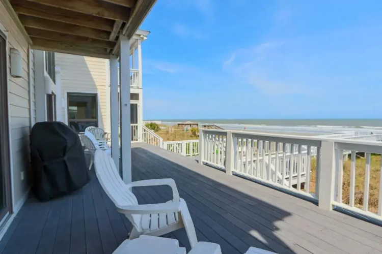 458 Tarpon Blvd