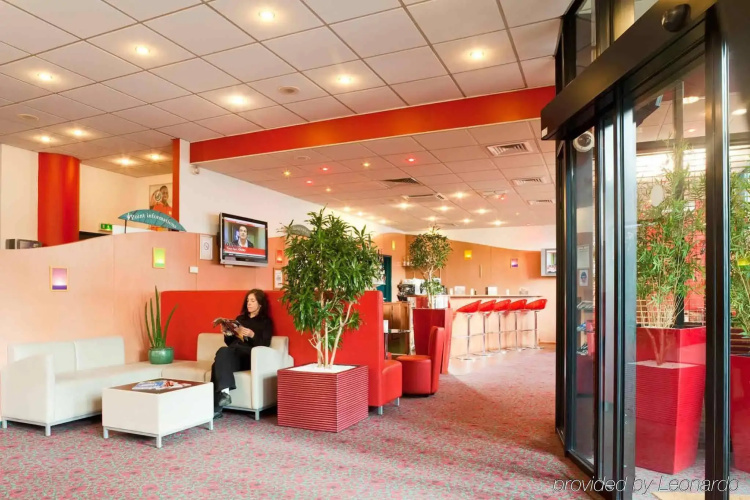 ibis Paris Pantin Eglise