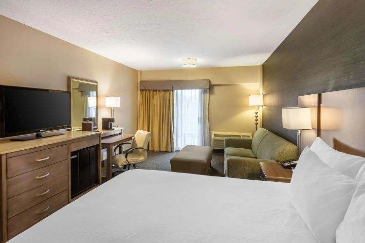 Best Western Plus CottonTree Inn