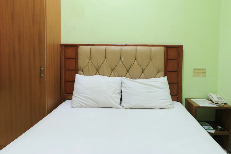 Hotel Prisma by ZUZU
