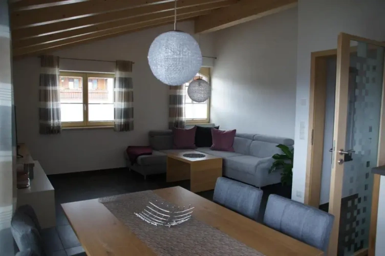 Apartment with mountain view