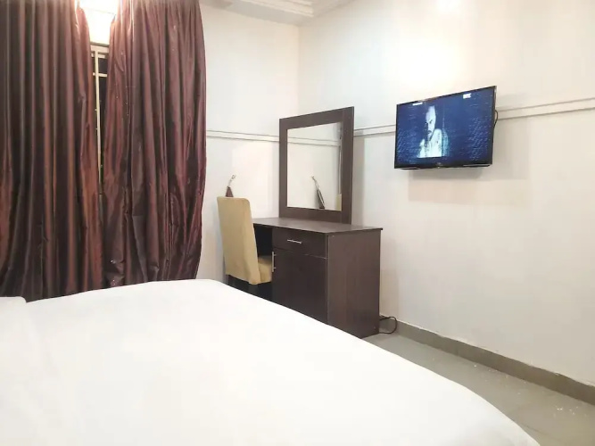 Luxury Suites and Apartments