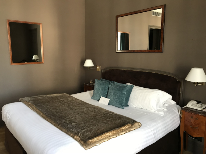 Hotel Carlton