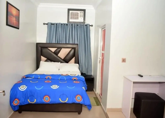 Premier room
