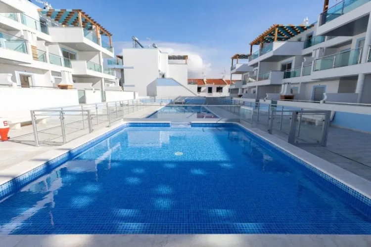 3 Bedrooms Double Apartment