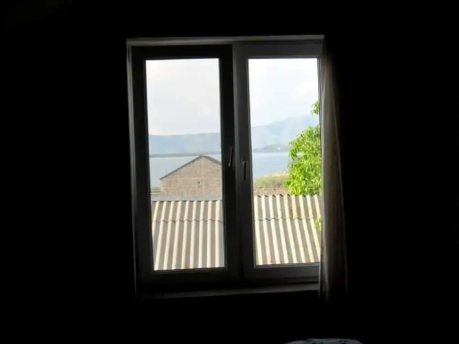 Standard Double room with lake view