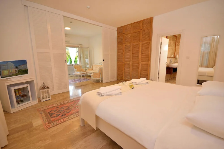 Villa Blanche Otel