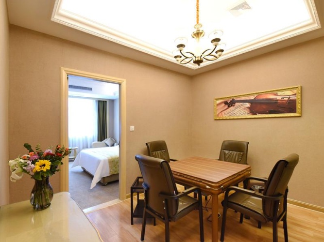 Double Suite