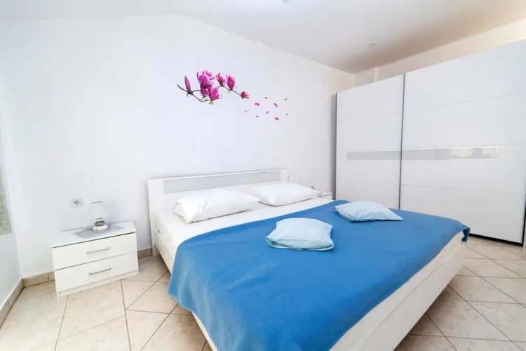 Apartmani Baretic