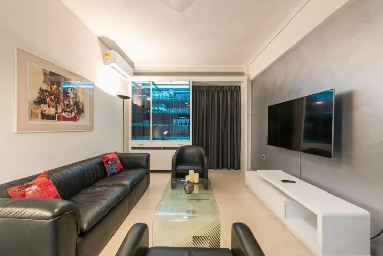 Seaside Central Apartment