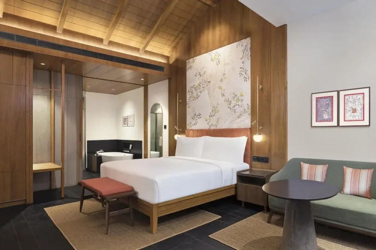 Deluxe Double Suite